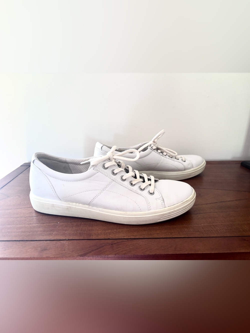 Ecco Soft Classic Sneakers - Picture 3 of 6